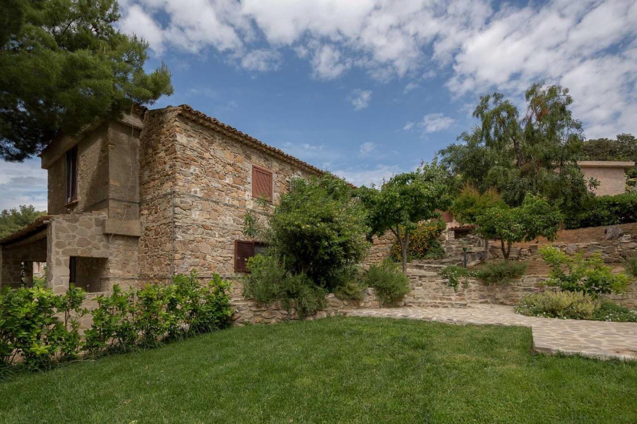Masseria Agriturismo Torre Di Albidona 트레비사세 외부 사진